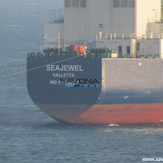 "Giallo" sui danni ad una petroliera, i sindaci di Savona e Vado: "Situazione monitorata e presidiata, siamo in contatto con autorità preposte"