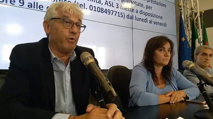 Crollo del ponte sul Polcevera: l'Assessore Viale rassicura sui trasporti dei malati agli ospedali genovesi (Video) Crollo del ponte sul Polcevera: l'Assessore Viale rassicura sui trasporti dei malati agli ospedali genovesi (Video)