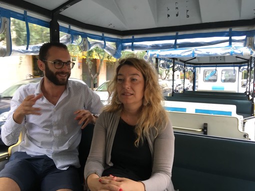 In viaggio sul trenino dei turisti per “Enjoy Albisole”: il calendario estivo degli eventi dei due comuni (FOTO e VIDEO)