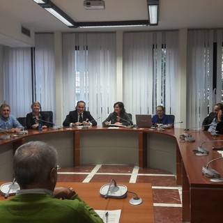 La Provincia di Savona intitola la sala al piano terra di Palazzo Nervi alle vittime di Nassiriya La Provincia di Savona intitola la sala al piano terra di Palazzo Nervi alle vittime di Nassiriya