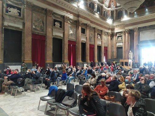 Anziani e crisi: secondo la Cgil "Trentamila senza la possibilità di curarsi" (FOTO) Anziani e crisi: secondo la Cgil "Trentamila senza la possibilità di curarsi" (FOTO)