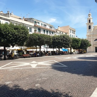 Pietra Ligure: stop al calcetto nelle piazze del centro