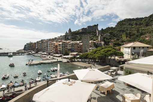 Tiberio Timperi e Pierluigi Pardo al Festival del Talento hanno scelto il Grand Hotel Portovenere Tiberio Timperi e Pierluigi Pardo al Festival del Talento hanno scelto il Grand Hotel Portovenere