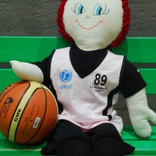 Al PalaGarassini la "Giornata in Rosa - 11^ Compleanno della Pigotta Unicef" dell'Ad Pallacanestro Loano