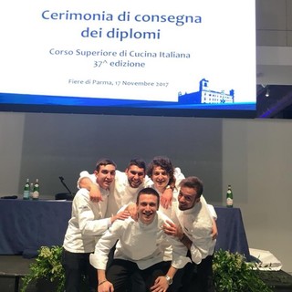 Piercarlo, Gabriele, Gianluca e Nicolò con il loro responsabile