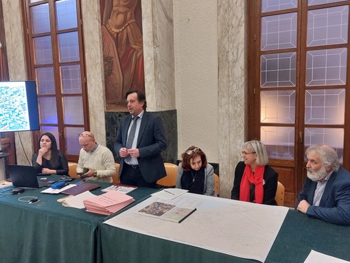 Riapertura del Garbasso e del parco Marabotto, giardino del San Giacomo, manutenzioni ed eventi: ecco le proposte per rilanciare Savona (FOTO) Riapertura del Garbasso e del parco Marabotto, giardino del San Giacomo, manutenzioni ed eventi: ecco le proposte per rilanciare Savona (FOTO)