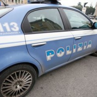 Savona: bar del centro devastato dai vandali, indaga la polizia