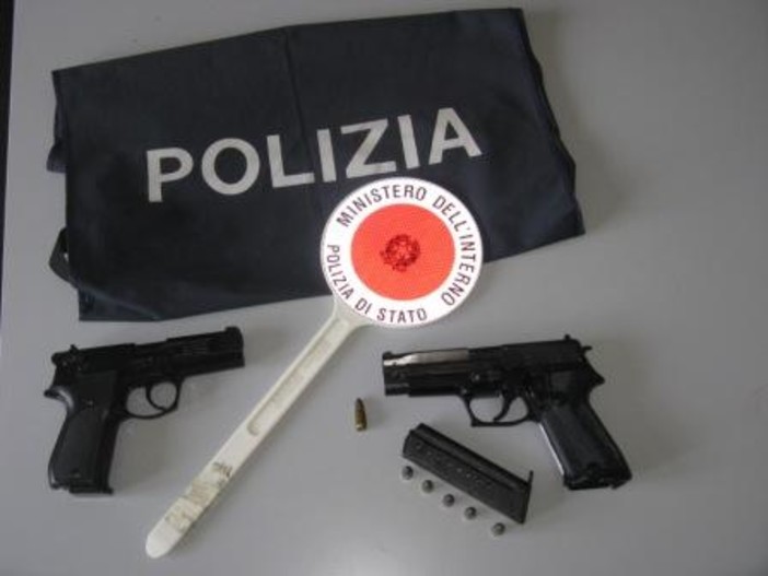 Savona: detenzione illegale di arma da fuoco, arrestato quarantanovenne Savona: detenzione illegale di arma da fuoco, arrestato quarantanovenne