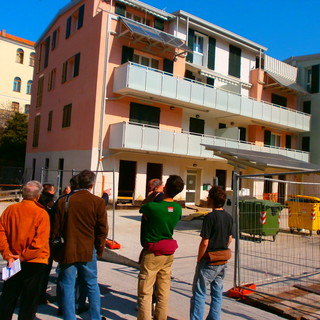 Energie rinnovabili. Tanti i vantaggi ma sono economicamente sconvenienti per la attuale sovrapproduzione energetica delle fonti classiche