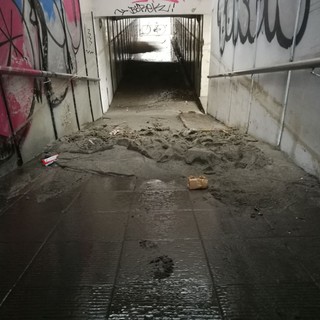 Pietra Ligure, anche il sottopasso di Santa Corona è off limits: impossibile accedere alle spiagge di ponente (FOTO e VIDEO)