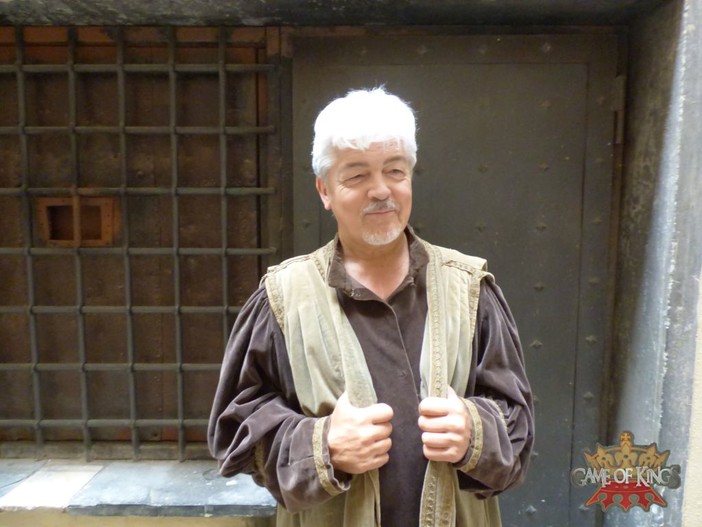 Ivaldo Castellani, che interpreta Eduard Avedis Hayk in Game of Kings. Ivaldo Castellani, che interpreta Eduard Avedis Hayk in Game of Kings.