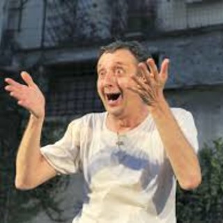 Cerialoe: al Teatro Peagna, Mauro Pirovano in Bacci Musso u cunta l'Amleto