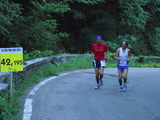 Runners loanesi alla 100 Km del Passatore Runners loanesi alla 100 Km del Passatore