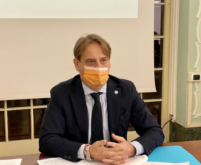 Dalla Giunta regionale contributi ai portatori di handicap per l'abbattimento delle barriere architettoniche, Scajola: "Atto di civiltà" Dalla Giunta regionale contributi ai portatori di handicap per l'abbattimento delle barriere architettoniche, Scajola: "Atto di civiltà"