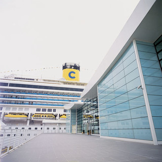 Savona: turista derubato prima dell'imbarco in Darsena