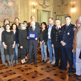 Consegnato il premio "Una vita per Finale" a Cino Rescigno