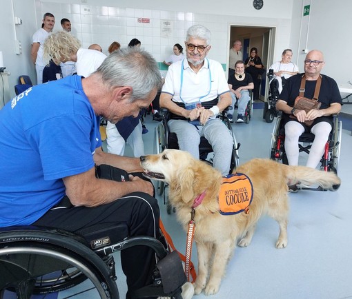 Pet Therapy all’Unità Spinale del Santa Corona: al via il progetto “Fidati della mia Zampa” (FOTO)