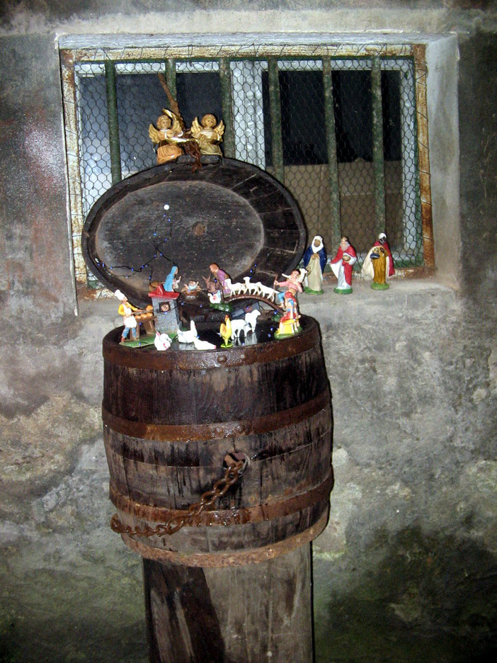 A Sassello i presepi “Dietro la finestra”