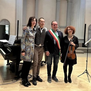 Il sindaco Picalli a New York per incontrare il compositore millesimese Bellavia (FOTO) Il sindaco Picalli a New York per incontrare il compositore millesimese Bellavia (FOTO)