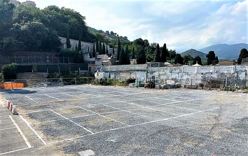 Pietra, 40 nuovi posti auto nel parcheggio di piazzale Flavio Geddo (FOTO) Pietra, 40 nuovi posti auto nel parcheggio di piazzale Flavio Geddo (FOTO)