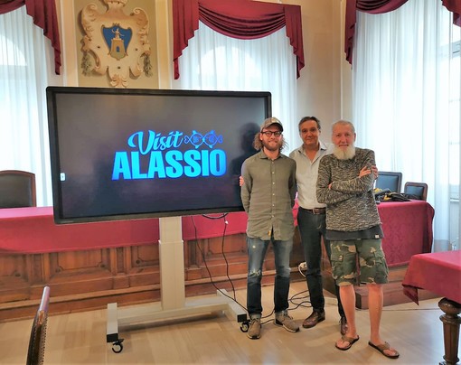 VisitAlassio: emozionante il nuovo video promozionale della Città del Muretto VisitAlassio: emozionante il nuovo video promozionale della Città del Muretto