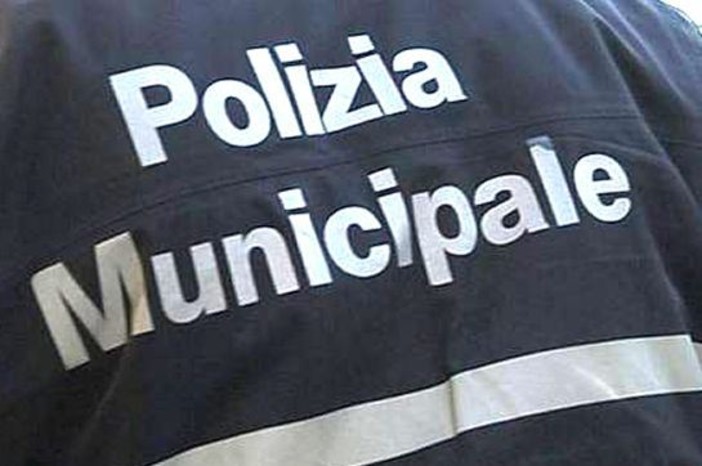 Alassio, la Polizia Municipale lancia la campagna #ATUTELADITUTTI Alassio, la Polizia Municipale lancia la campagna #ATUTELADITUTTI