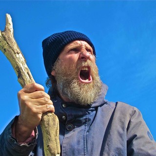 "L'uomo che raccoglieva le bottiglie" nelle grotte di Borgio Verezzi