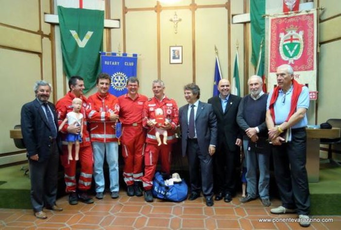 Presentato in Comune e nella sede della CRI di Varazze il progetto “Asili Sicuri” Presentato in Comune e nella sede della CRI di Varazze il progetto “Asili Sicuri”