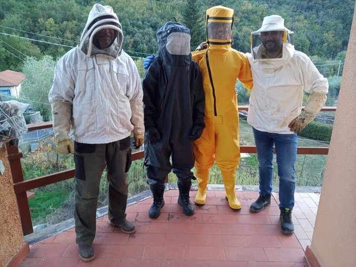 Lotta alla vespa velutina: la Protezione civile di Garlenda è la prima squadra savonese abilitata