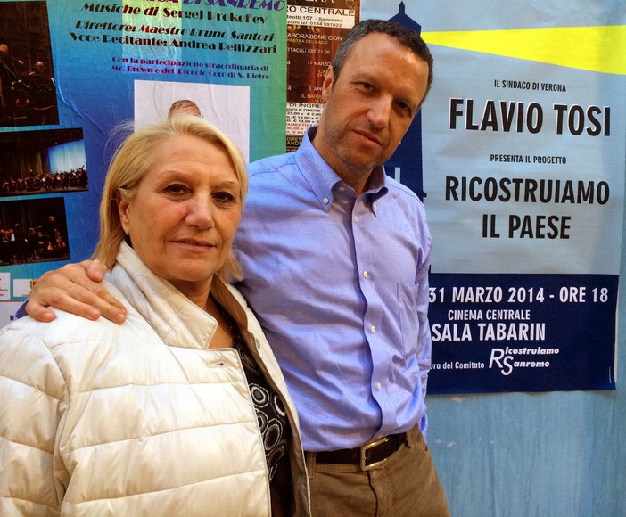 Albenga, Flavio Tosi lancia la campagna alle comunali di Rosy Guarnieri Albenga, Flavio Tosi lancia la campagna alle comunali di Rosy Guarnieri