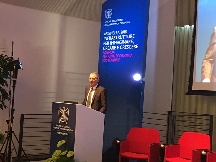 Savona, convegno Unione Industriali sul tema delle infrastrutture, il presidente Bertossi: "Situazione non del tutto rosea ma comunque confortante" (FOTO e VIDEO)