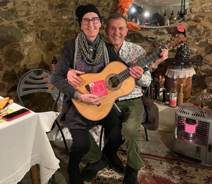 Borgio Verezzi, un concerto natalizio del Maestro Riccardo Pampararo al Circolo il Barone Rampante Borgio Verezzi, un concerto natalizio del Maestro Riccardo Pampararo al Circolo il Barone Rampante