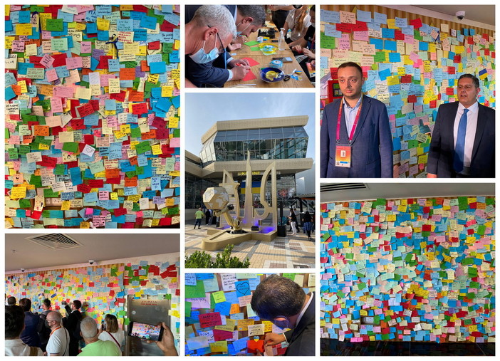 Expo Dubai: “La Liguria sta con l’Ucraina”, Toti lascia biglietto di solidarietà nel padiglione Ucraina (Foto e Video)