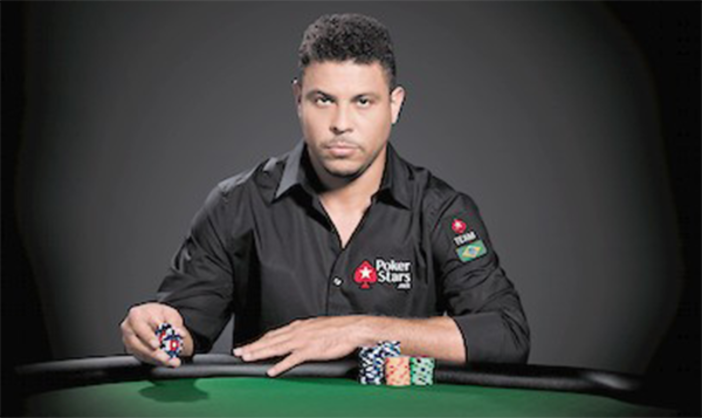 Ipt 5 Sanremo: tutti in fermento per vedere il 'fenomeno' Ronaldo al tavolo da poker Ipt 5 Sanremo: tutti in fermento per vedere il 'fenomeno' Ronaldo al tavolo da poker
