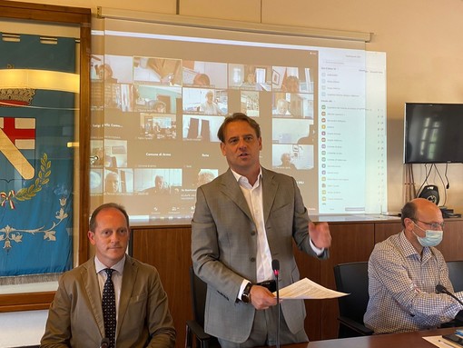 Rigenerazione urbana, il nuovo bando presentato ai comuni del savonese e dell'imperiese. Scajola: "Il ponente è finalmente protagonista" (FOTO e VIDEO)