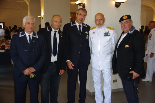 L'ANMI di Savona al 20° Raduno nazionale Marinai d'Italia di Salerno L'ANMI di Savona al 20° Raduno nazionale Marinai d'Italia di Salerno