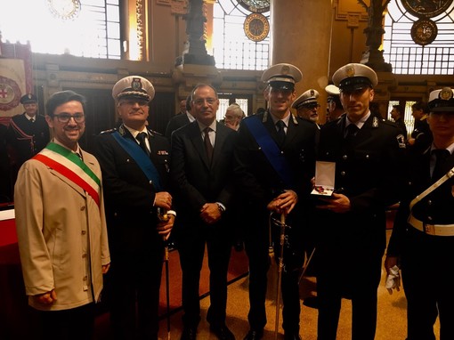 Giornata regionale della polizia locale, all'agente loanese Romualdo Caso un riconoscimento per meriti speciali