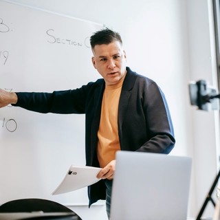 Ricorso per la Carta Docente da 500 €: Come Ottenerla e Chi Può Fare Domanda