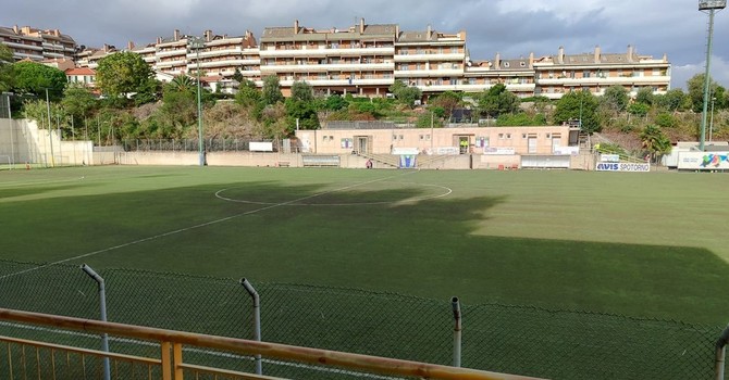 Savona, campo Ruffinengo: assegnata la progettazione delle nuove torri faro dopo la caduta di marzo Savona, campo Ruffinengo: assegnata la progettazione delle nuove torri faro dopo la caduta di marzo
