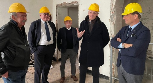 Tappa ad Altare e Albissola per il "Rigenera Tour", Scajola: "Importanti interventi di recupero senza nuovo consumo di suolo"