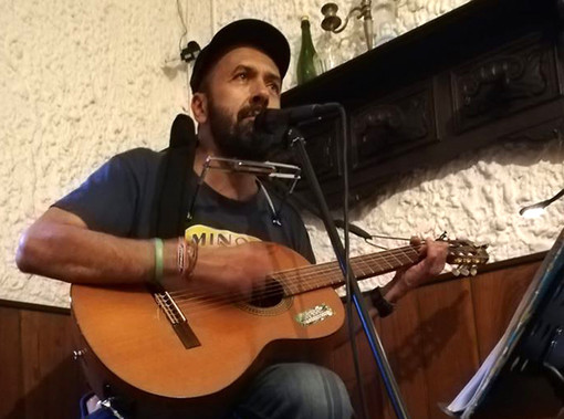 Ricky Avataneo, eclettico artista atteso sabato nel centro langarolo Ricky Avataneo, eclettico artista atteso sabato nel centro langarolo