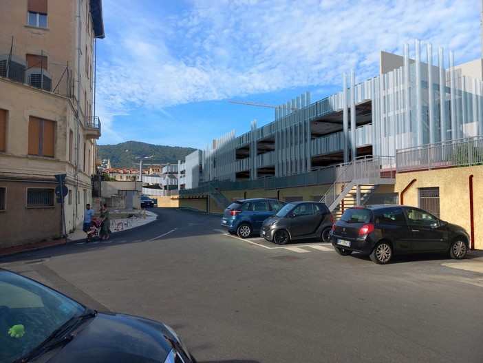 Nuovo parcheggio multipiano ad Alassio: approvata la Conferenza dei Servizi per 170 stalli a “La Piccola”