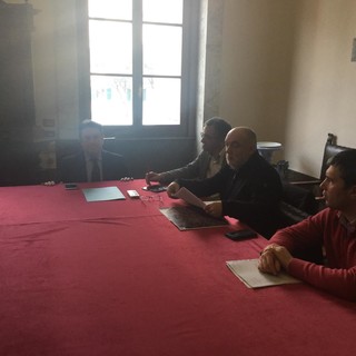 Savona rilancia il verde con nuove piantumazioni e continua la lotta al punteruolo rosso (VIDEO)