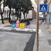 Savona, l'opposizione su Piazza Diaz: "Lavori terminati da un mese ma cantiere non ancora rimosso"