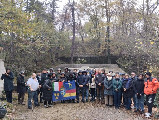 Il presidente del Consiglio regionale Medusei con gli studenti liguri nei luoghi dell’esodo e delle foibe Il presidente del Consiglio regionale Medusei con gli studenti liguri nei luoghi dell’esodo e delle foibe