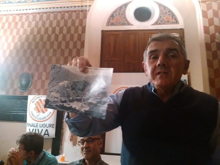 “Finale Ligure Viva” sferra l’attacco: “Sindaco, dimettiti!” (FOTO e VIDEO)