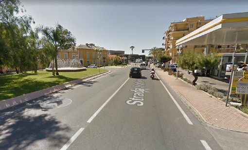 Proseguono i lavori di asfaltatura "in notturna" a Pietra Ligure