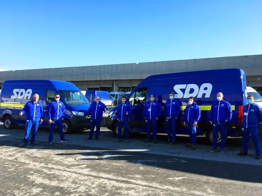 Arrivati a Savona tramite corriere SDA i vaccini AstraZeneca Arrivati a Savona tramite corriere SDA i vaccini AstraZeneca