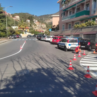 Alassio, rinnovo della segnaletica orizzontale: la prossima settimana partono i lavori Alassio, rinnovo della segnaletica orizzontale: la prossima settimana partono i lavori