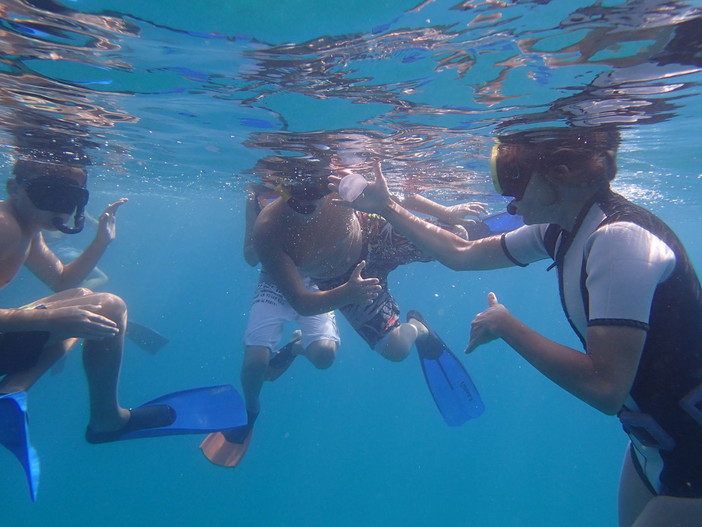 A Ceriale snorkeling alla spiagga libera attrezzata “Acque Basse”